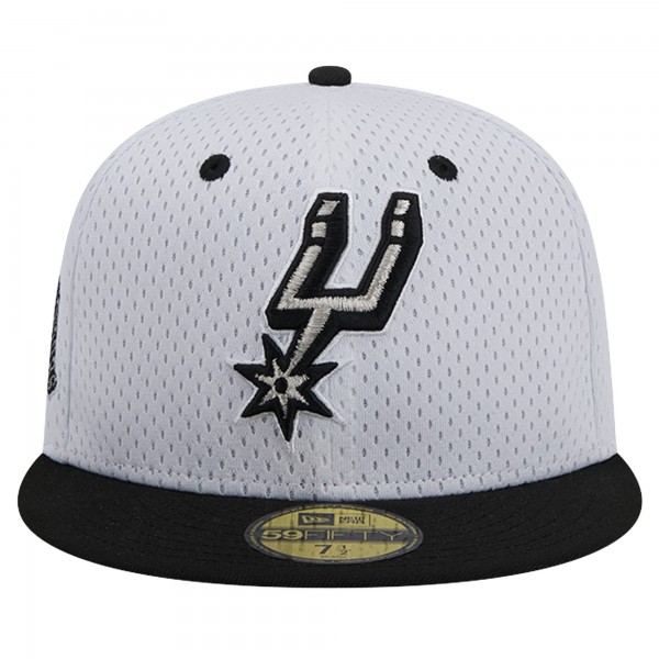 Бейсболка San Antonio Spurs New Era Throwback 2Tone 59FIFTY - White/Black