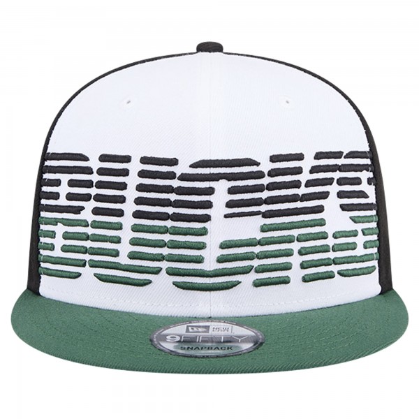 Бейсболка Milwaukee Bucks New Era White/Hunter Green Throwback Gradient Tech Font 9FIFTY