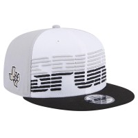 Бейсболка San Antonio Spurs New Era Throwback Gradient Tech Font 9FIFTY - White/Black