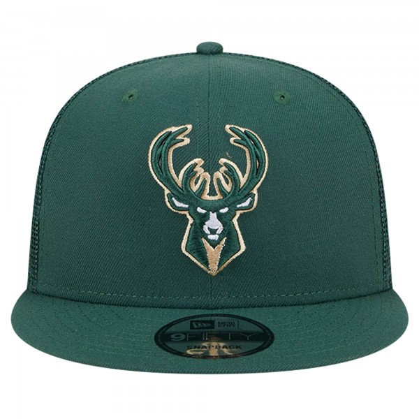 Бейсболка Milwaukee Bucks New Era Hunter Green Meshback 9FIFTY