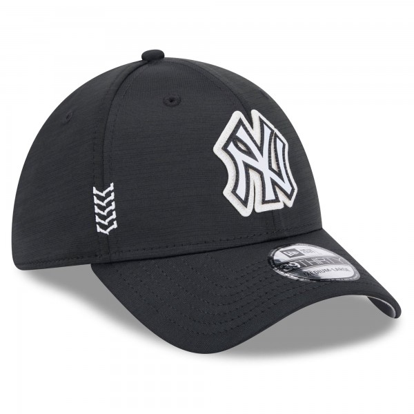 Бейсболка New York Yankees New Era Black 2024 Clubhouse 39THIRTY