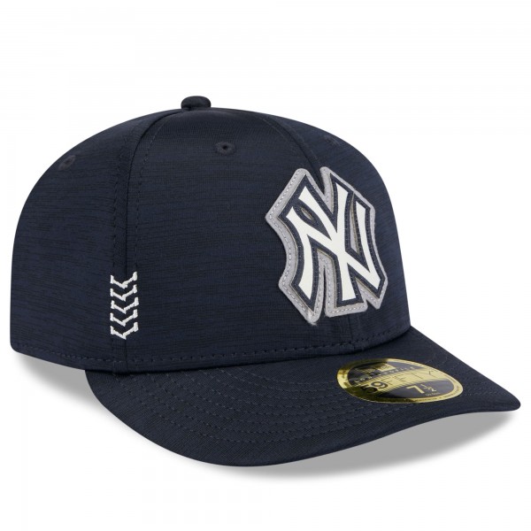 Бейсболка New York Yankees New Era Navy 2024 Clubhouse Low Profile 59FIFTY