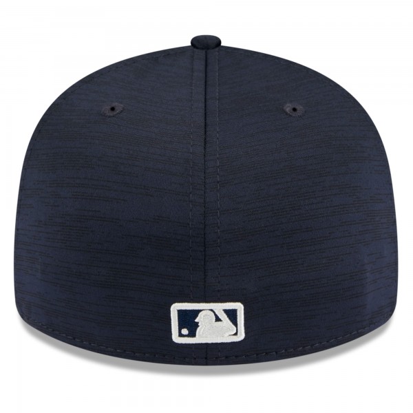 Бейсболка New York Yankees New Era Navy 2024 Clubhouse Low Profile 59FIFTY