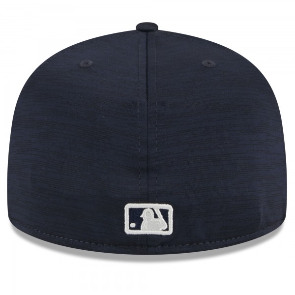 Бейсболка New York Yankees New Era Navy 2024 Clubhouse 59FIFTY