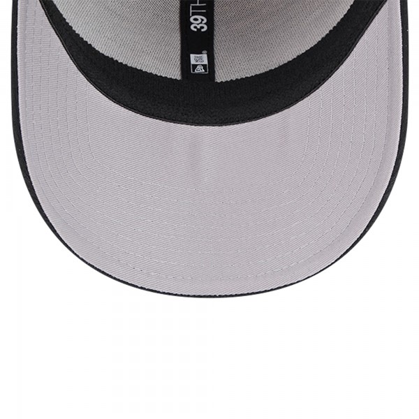 Бейсболка New York Yankees New Era Black Active Dash Mark 39THIRTY