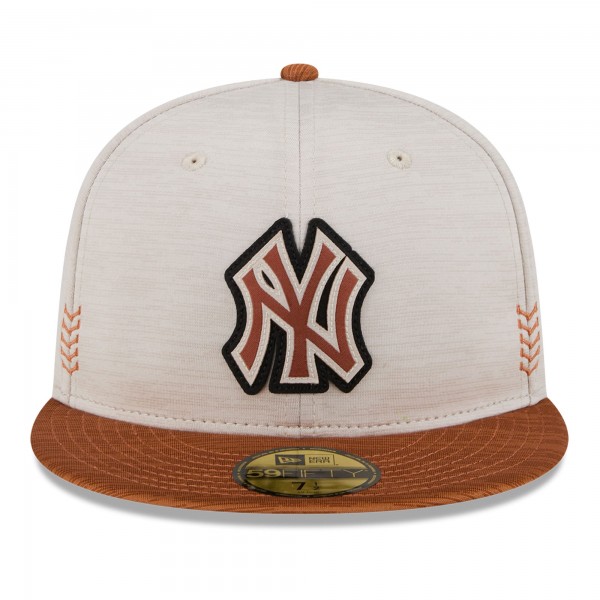 Бейсболка New York Yankees New Era Stone/Brown 2024 Clubhouse 59FIFTY