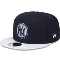Бейсболка New York Yankees New Era Navy 2025 Batting Practice 9FIFTY Snapback