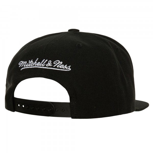 Бейсболка Philadelphia 76ers Mitchell & Ness Champ Stack - Black