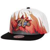 Бейсболка Philadelphia 76ers Mitchell & Ness Hot Fire - White