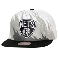 Бейсболка Brooklyn Nets Mitchell & Ness Hot Fire - White