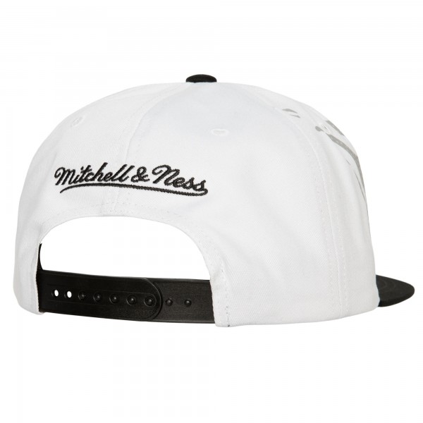 Бейсболка Brooklyn Nets Mitchell & Ness Hot Fire - White