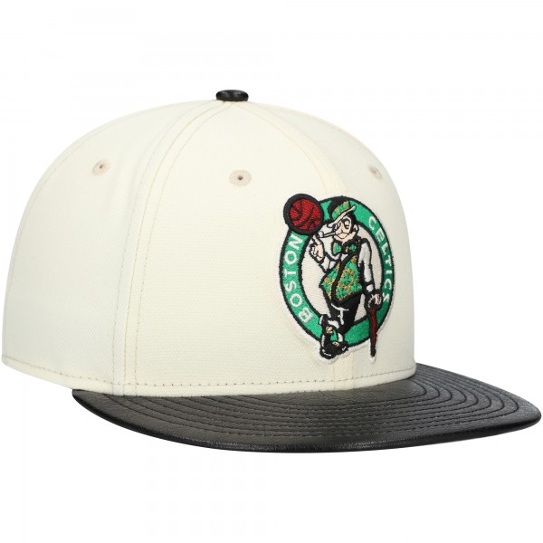 Бейсболка Boston Celtics New Era White/Black Faux Leather Visor Two-Tone 59FIFTY
