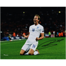Фото с автографом Harry Kane England National Team Fanatics Authentic 8 x 10 Goal Celebration