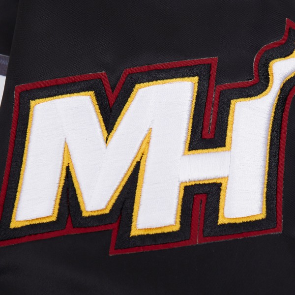 Куртка на кнопках Miami Heat Pro Standard Script Tail Satin Varsity - Black