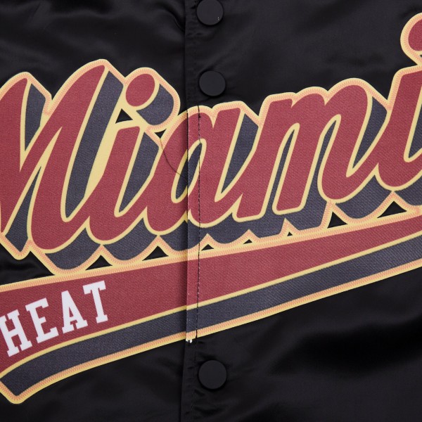 Куртка на кнопках Miami Heat Pro Standard Script Tail Satin Varsity - Black
