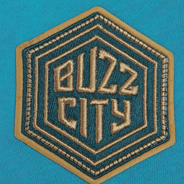 Женская толстовка Charlotte Hornets Pro Standard Teal 2023/24 City Edition Cropped