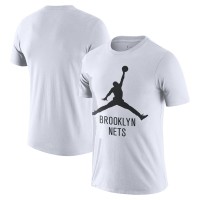 Футболка Brooklyn Nets Nike White Essential Jumpman