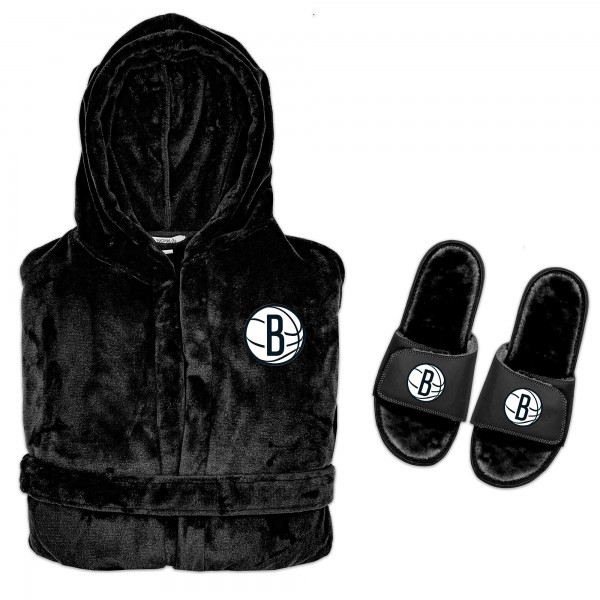 Brooklyn Nets ISlide Hooded Phantom Robe & Fur Slide Bundle - Black