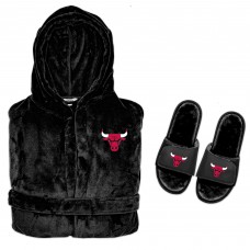 Chicago Bulls ISlide Black Hooded Phantom Robe & Fur Slide Bundle