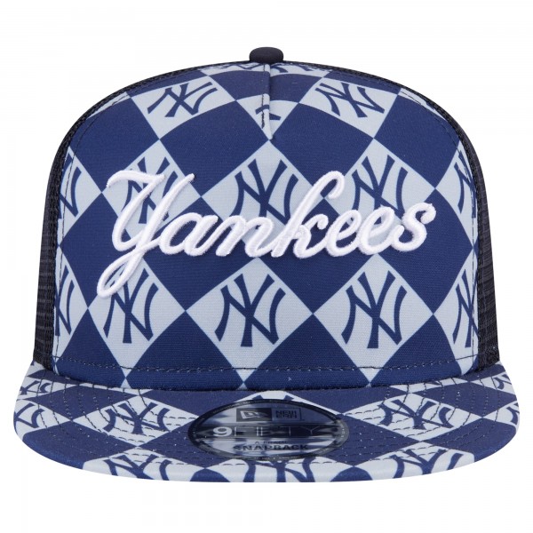 Бейсболка New York Yankees New Era Navy Seeing Diamonds A-Frame Trucker 9FIFTY Snapback