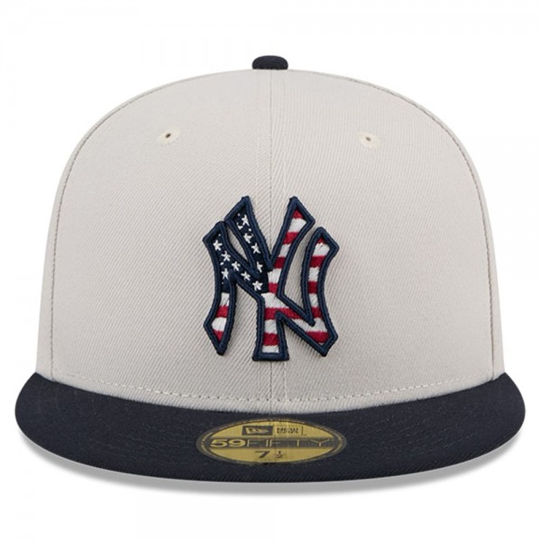 Бейсболка New York Yankees New Era Khaki/Black 2024 Fourth of July 59FIFTY