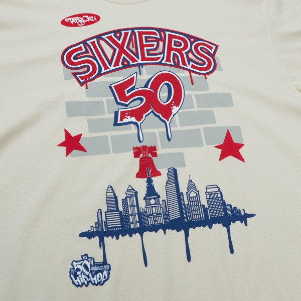 Футболка Philadelphia 76ers Mitchell & Ness x Tats Cru Hardwood Classics City - Cream