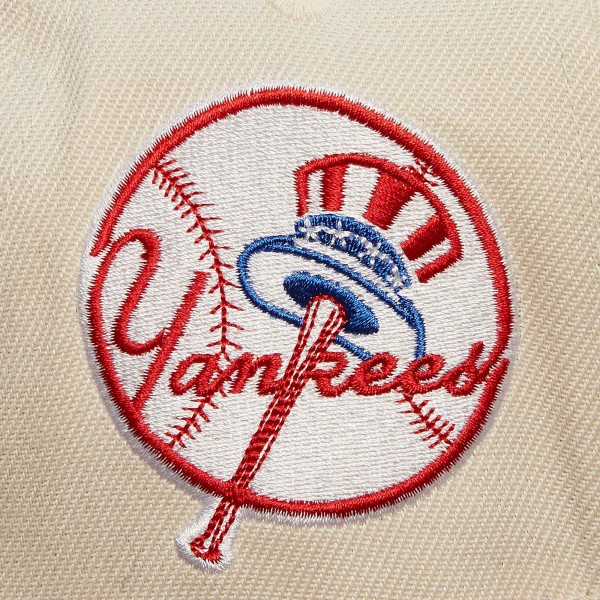 New York Yankees Mitchell & Ness Cream Cooperstown Collection Speed Zone Snapback Hat