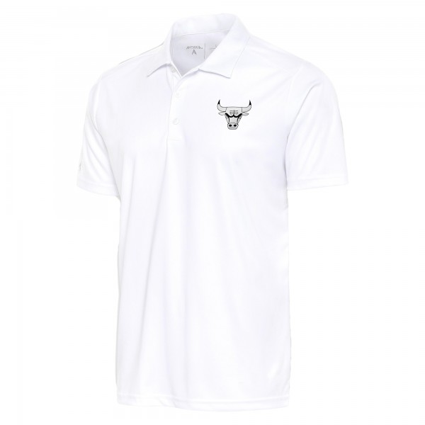 Поло Chicago Bulls Antigua White Metallic Logo Tribute Desert Dry