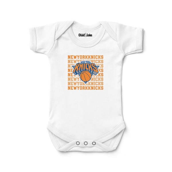 Newborn & Малышам New York Knicks Chad & Jake White Retro Bodysuit