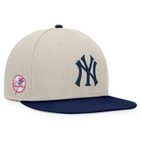 New York Yankees Fanatics Khaki/Navy Team Two-Tone Snapback Hat
