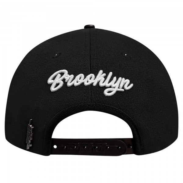 Бейсболка Brooklyn Nets Pro Standard Paint the City Pinch Front - Black