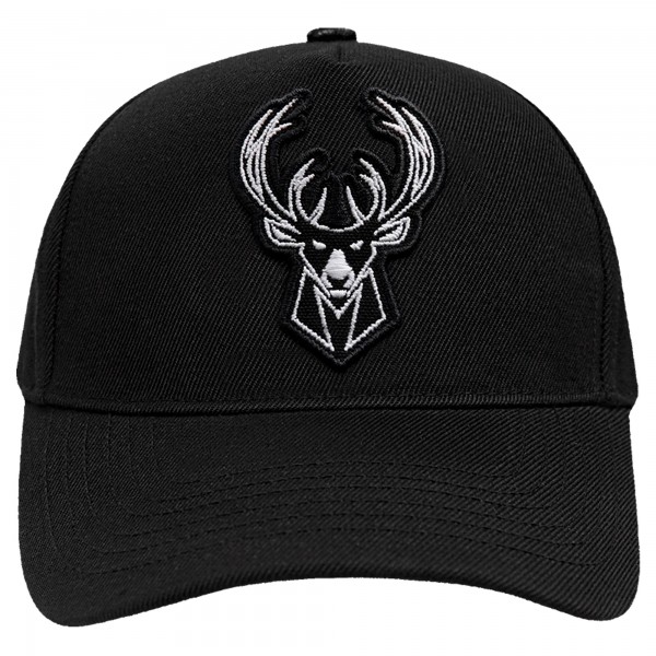 Бейсболка Milwaukee Bucks Pro Standard Black Paint the City Pinch Front