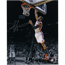 Amare Stoudemire New York Knicks Autographed Fanatics Authentic 16 x 20 Spotlight Dunk vs. Miami Heat Photograph