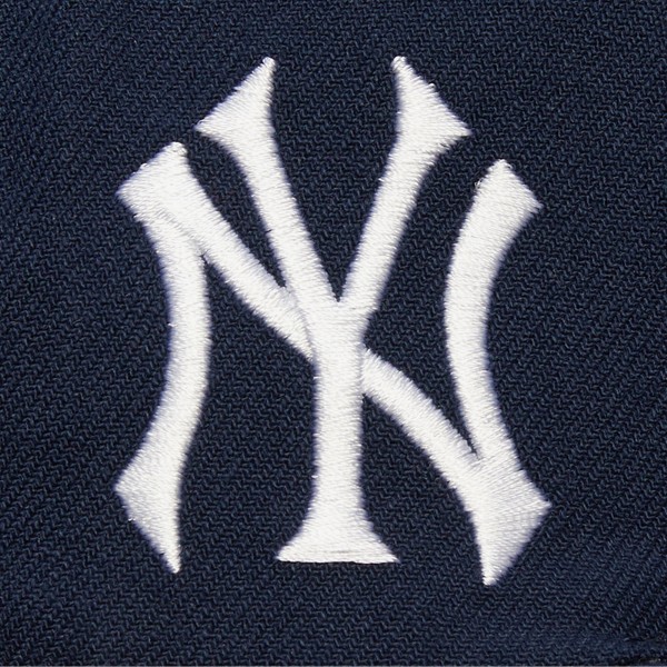 New York Yankees Mitchell & Ness Navy Team Tagged Snapback Hat