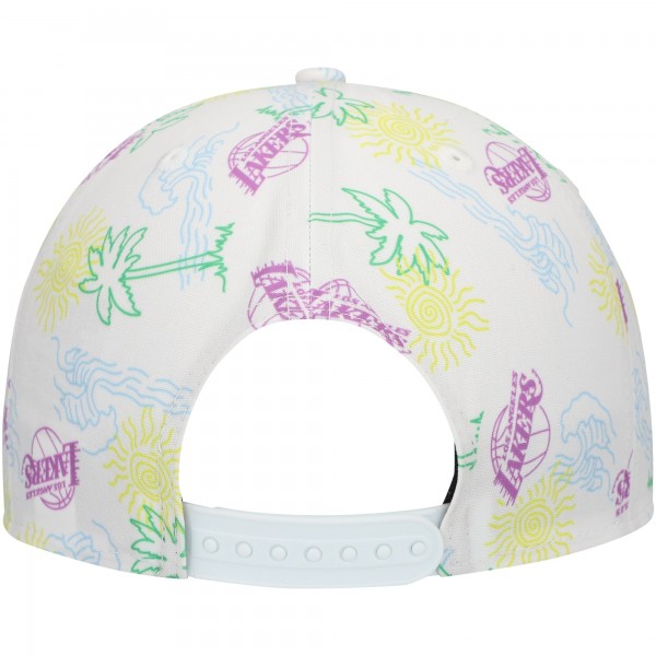 Бейсболка Los Angeles Lakers New Era White Palm Trees and Waves Golfer