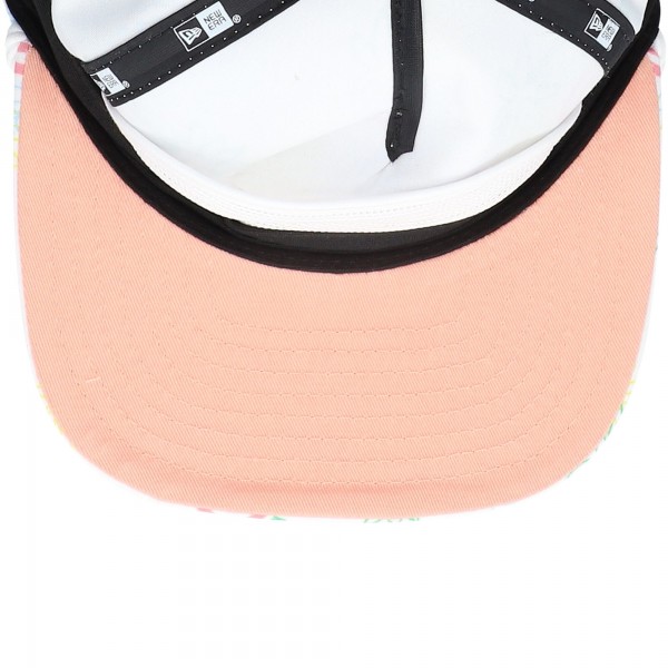 Бейсболка Atlanta Hawks New Era Palm Trees and Waves Golfer - White