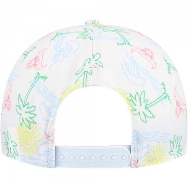 Бейсболка Chicago Bulls New Era Palm Trees and Waves Golfer - White