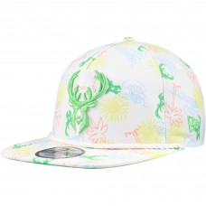 Бейсболка Milwaukee Bucks New Era White Palm Trees and Waves Golfer