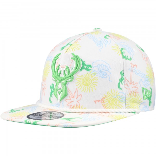 Бейсболка Milwaukee Bucks New Era White Palm Trees and Waves Golfer
