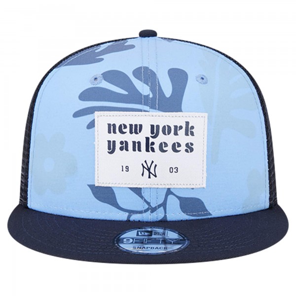 Бейсболка New York Yankees New Era Navy Bikini Bottom Trucker 9FIFTY Snapback