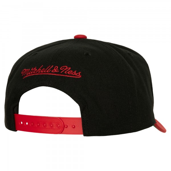 Бейсболка Chicago Bulls Mitchell & Ness Soul XL Logo Pro Crown - Black/Red