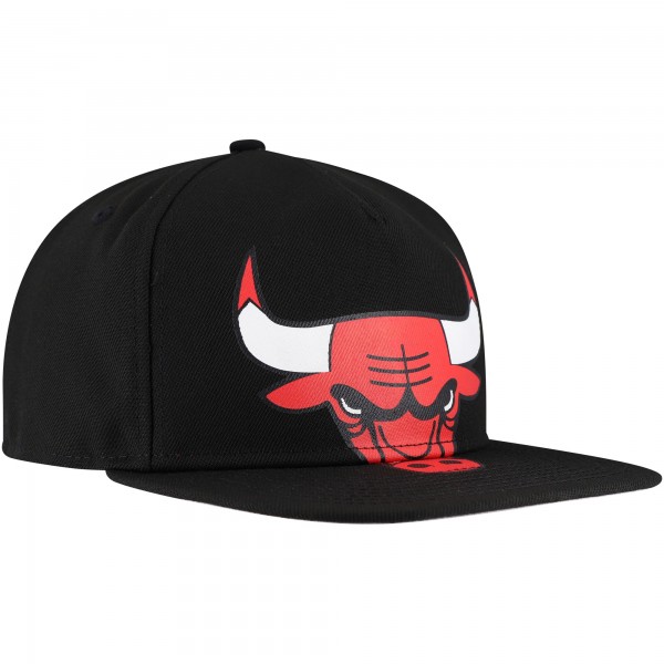 Бейсболка Chicago Bulls New Era Oversized Puff Print Logo Golfer - Black