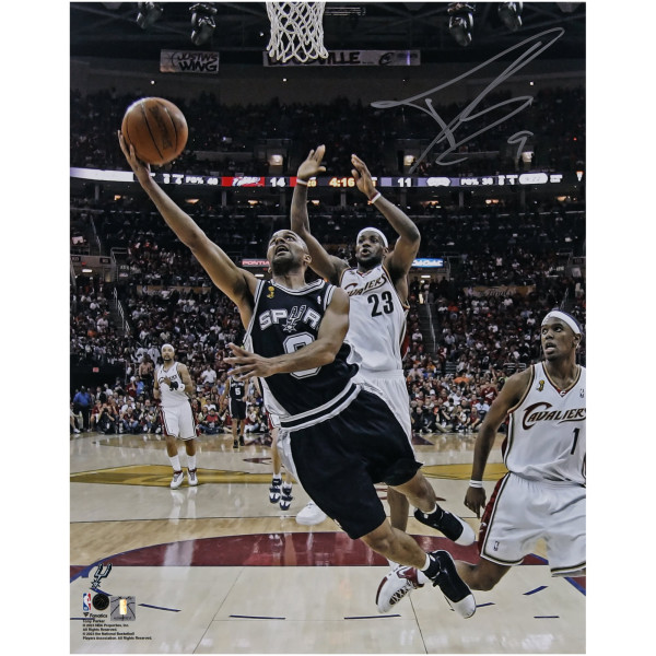 Фото с автографом Tony Parker San Antonio Spurs Fanatics Authentic 16 x 20 2007 NBA Finals Layup vs. Cleveland Cavaliers