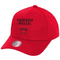 Бейсболка Chicago Bulls Mitchell & Ness Red Fire Red Pro Crown