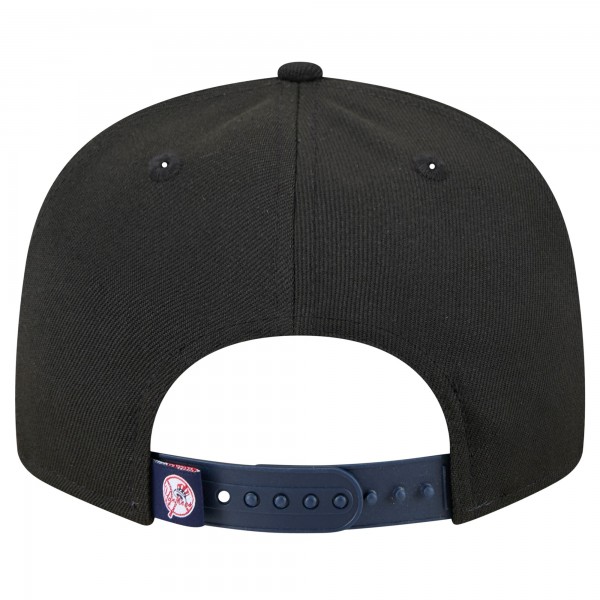 Бейсболка New York Yankees New Era Black Splatter 9FIFTY Snapback