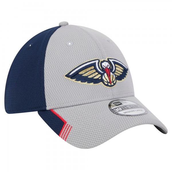 Бейсболка New Orleans Pelicans New Era Gray/Navy Active Trim 39THIRTY