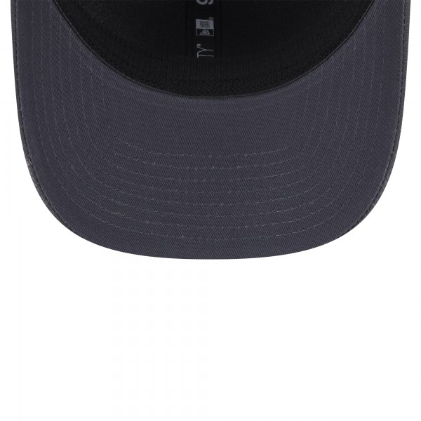 Бейсболка Miami Heat New Era Graphite Team Elevated Patch 9SEVENTY