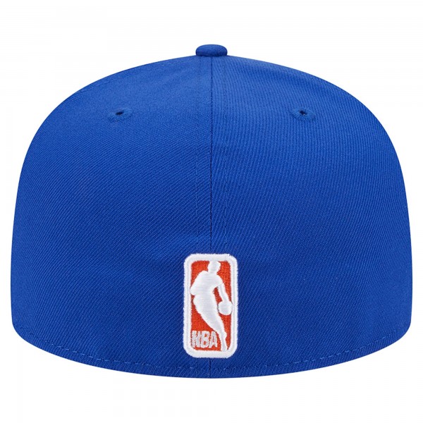 Бейсболка New York Knicks New Era Blue Sport Night Script Sided 59FIFTY