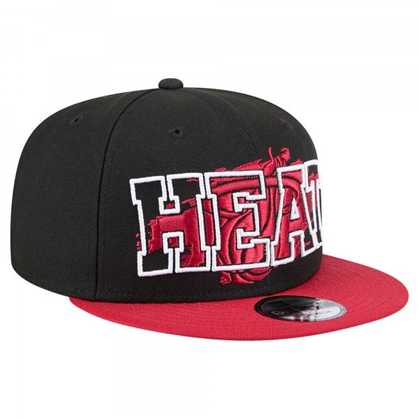 Бейсболка Miami Heat New Era Black/Red Sport Night Splatter 2-Tone 9FIFTY Snapback