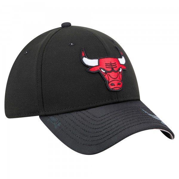 Бейсболка Chicago Bulls New Era Sport Night Visor Hit 39THIRTY - Black